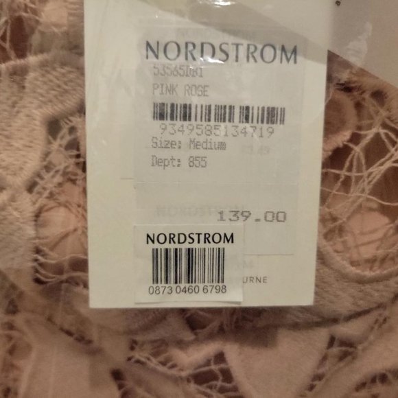 NEW Size 8 (med)  BARDOT Rose Pink Lina Lace Sheath Dress - Picture 7 of 7